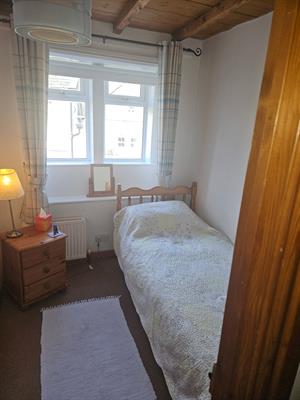 Grove cottage single room